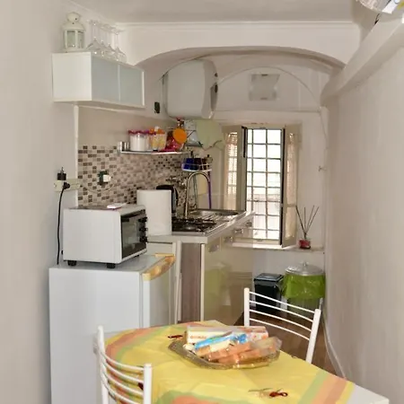 Love Nest Casa Vacanze Apartament
